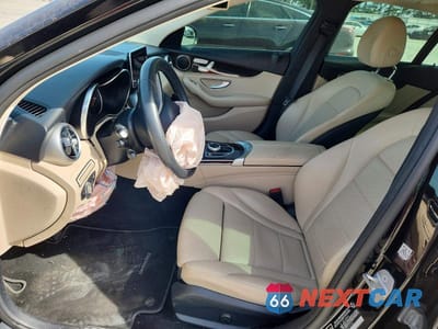 Zdjęcie 7 z 12 samochodu: 2018 MERCEDES-BENZ C 300 VIN:55SWF4JB1JU275720 - miniatura