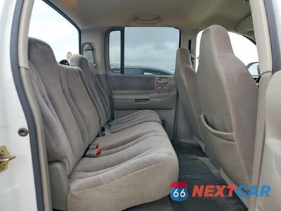 Zdjęcie 10 z 12 samochodu: 2001 DODGE DAKOTA QUAD VIN:1B7GL2AN21S107052 - miniatura