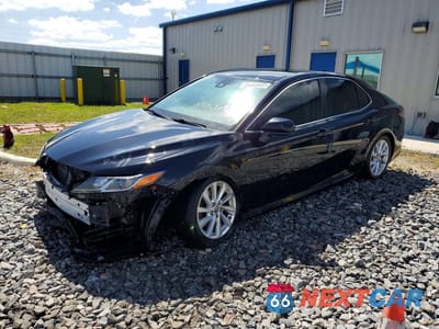 2023 TOYOTA CAMRY LE 4T1C11AK4PU785590 - główne zdjęcie licytacji z USA - miniatura