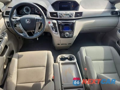 Zdjęcie 8 z 13 samochodu: 2016 HONDA ODYSSEY EXL VIN:5FNRL5H61GB129784 - miniatura