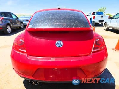 Zdjęcie 6 z 12 samochodu: 2014 VOLKSWAGEN BEETLE VIN:3VWJX7AT5EM631121 - miniatura