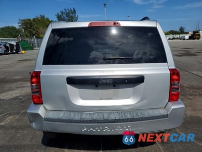 Zdjęcie 6 z 13 samochodu: 2010 JEEP PATRIOT SPORT VIN:1J4NT1GB4AD624608 - miniatura