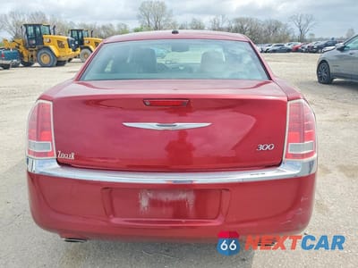 Zdjęcie 6 z 12 samochodu: 2012 CHRYSLER 300 LIMITED VIN:2C3CCACGXCH191949 - miniatura