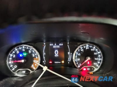 Zdjęcie 9 z 11 samochodu: 2023 JEEP RENEGADE LATITUDE VIN:ZACNJDB13PPP14786 - miniatura