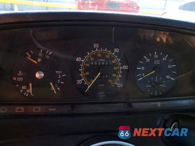 Zdjęcie 9 z 12 samochodu: 1983 MERCEDES-BENZ 300 DT VIN:WDBAB33A0DB016776 - miniatura
