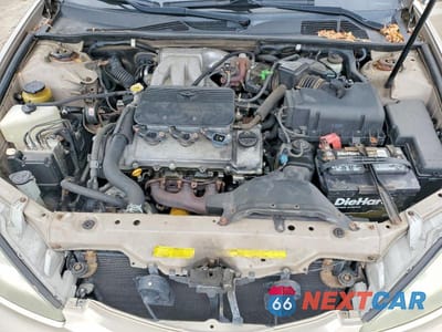 Zdjęcie 11 z 12 samochodu: 2002 TOYOTA CAMRY XLE V6 VIN:4T1BF30K62U512248 - miniatura