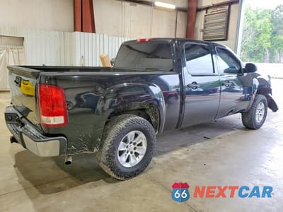 Trzecie zdjęcie samochodu z tyłu: 2011 GMC SIERRA C1500 SL VIN:3GTP1UEA6BG224358 - miniatura