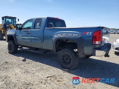 Drugie zdjęcie samochodu z przodu: 2009 GMC SIERRA K1500 SLE VIN:2GTEK290991135235 - miniatura