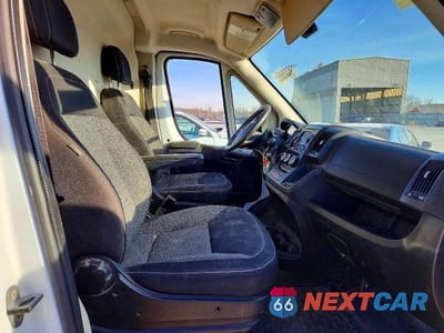 Zdjęcie 11 z 12 samochodu: 2015 RAM PROMASTER 2500 2500 HIGH VIN:3C6TRVDG5FE501142 - miniatura