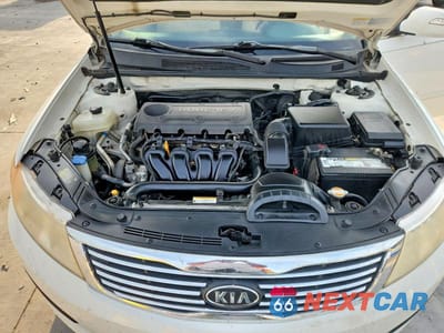 Zdjęcie 11 z 12 samochodu: 2009 KIA OPTIMA LX VIN:KNAGE228595360330 - miniatura
