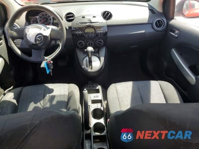 Zdjęcie 8 z 12 samochodu: 2014 MAZDA MAZDA2 SPORT VIN:JM1DE1KZ3E0183258 - miniatura