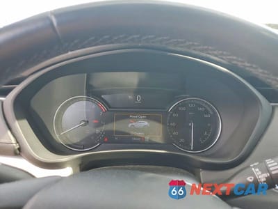 Zdjęcie 9 z 13 samochodu: 2023 CADILLAC XT4 PREMIUM LUXURY VIN:1GYFZDR40PF176643 - miniatura