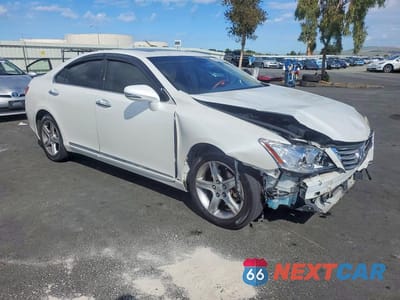 Czwarte zdjęcie samochodu z boku: 2010 LEXUS ES 350 BASE VIN:JTHBK1EG6A2394963 - miniatura