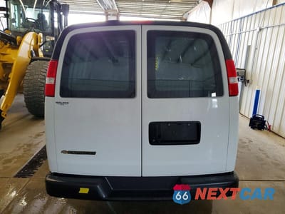 Zdjęcie 6 z 14 samochodu: 2024 CHEVROLET EXPRESS G2500 UTILITY / SERVICE VAN VIN:1GCWGAFP8R1291466 - miniatura