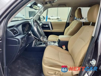 Zdjęcie 7 z 12 samochodu: 2023 TOYOTA 4RUNNER SR5 VIN:JTEEU5JR0P5279057 - miniatura