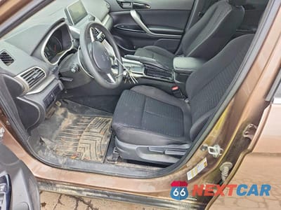 Zdjęcie 7 z 13 samochodu: 2019 MITS ECLIPSE CR VIN:JA4AT4AA7KZ019793 - miniatura