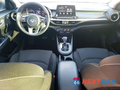 Zdjęcie 8 z 12 samochodu: 2021 KIA FORTE LXS VIN:3KPF24AD2ME291577 - miniatura
