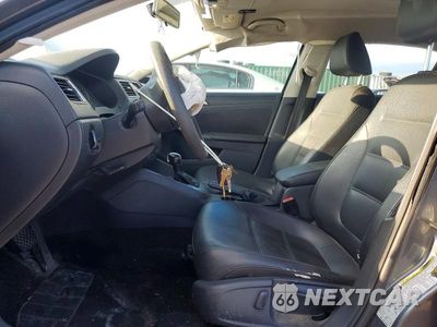Zdjęcie 7 z 12 samochodu: 2014 VOLKSWAGEN JETTA SE VIN:3VWD17AJXEM360795 - miniatura
