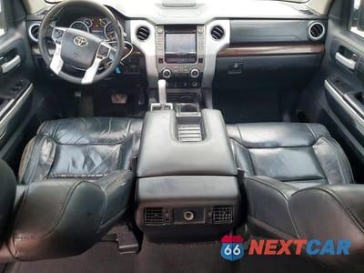 Zdjęcie 8 z 12 samochodu: 2016 TOYOTA TUNDRA LIMITED VIN:5TFFW5F15GX201562 - miniatura