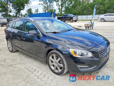 Czwarte zdjęcie samochodu z boku: 2017 VOLVO V60 T5 PREMIER VIN:YV140MEK1H1370182 - miniatura