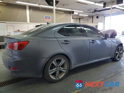 Trzecie zdjęcie samochodu z tyłu: 2013 LEXUS IS 250 VIN:JTHBF5C27D5187889 - miniatura