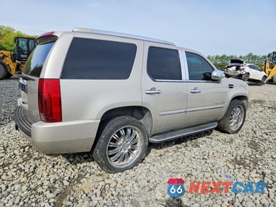 Trzecie zdjęcie samochodu z tyłu: 2007 CADILLAC ESCALADE LUXURY VIN:1GYFK63837R125325 - miniatura