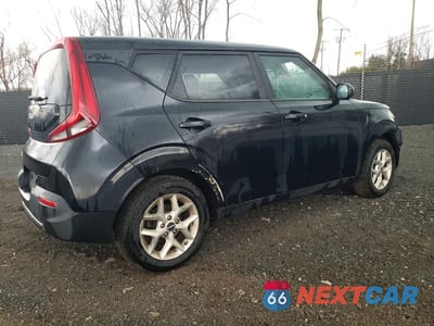 Trzecie zdjęcie samochodu z tyłu: 2022 KIA SOUL LX VIN:KNDJ23AU2N7158162 - miniatura