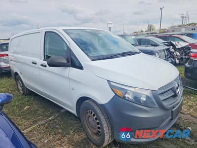 Czwarte zdjęcie samochodu z boku: 2017 MERCEDES-BENZ METRIS VIN:WD3PG2EA7H3208162 - miniatura