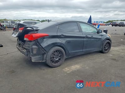 Trzecie zdjęcie samochodu z tyłu: 2011 HYUNDAI ELANTRA LIMITED VIN:KMHDH4AE5BU164041 - miniatura