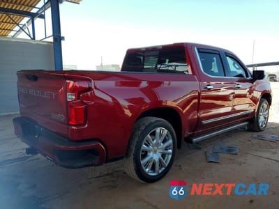 Trzecie zdjęcie samochodu z tyłu: 2024 CHEVROLET SILVERADO K1500 HIGH COUNTRY VIN:1GCUDJE81RZ289568 - miniatura