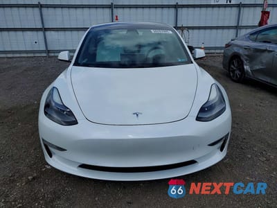 Piąte zdjęcie samochodu w środku: 2021 TESLA MODEL 3 VIN:5YJ3E1EB4MF047408 - miniatura