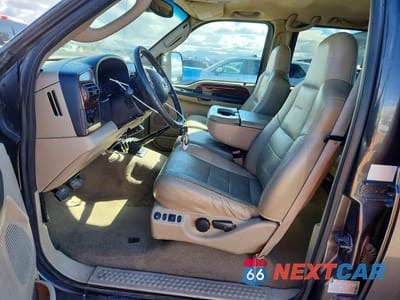 Zdjęcie 7 z 12 samochodu: 2005 FORD F350 SRW SUPER DUTY VIN:1FTWW31P45EA27847 - miniatura