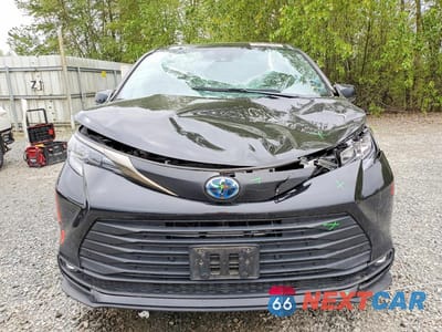 Piąte zdjęcie samochodu w środku: 2022 TOYOTA SIENNA XLE VIN:5TDASKFC0NS042622 - miniatura