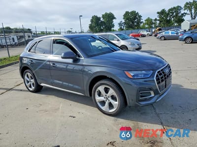 Czwarte zdjęcie samochodu z boku: 2021 AUDI Q5 PREMIUM PLUS VIN:WA1BAAFY6M2019438 - miniatura