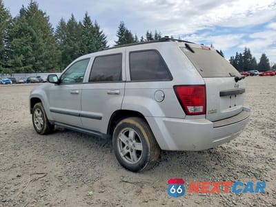 Drugie zdjęcie samochodu z przodu: 2008 JEEP GRAND CHEROKEE LAREDO VIN:1J8GR48K38C171524 - miniatura