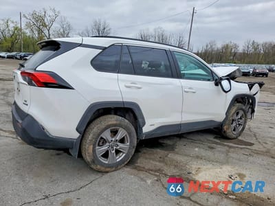 Trzecie zdjęcie samochodu z tyłu: 2023 TOYOTA RAV4 LE VIN:4T3MWRFV5PU099394 - miniatura