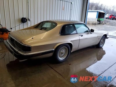 Trzecie zdjęcie samochodu z tyłu: 1992 JAGUAR XJS VIN:SAJNW5849NC182734 - miniatura