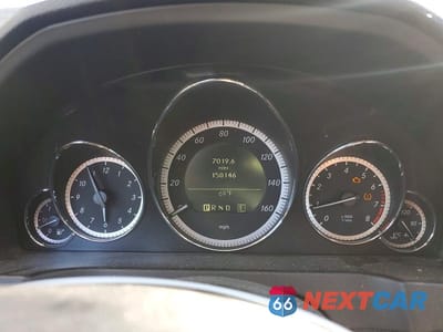 Zdjęcie 9 z 11 samochodu: 2011 MERCEDES-BENZ E 550 VIN:WDDKK7CF4BF097219 - miniatura