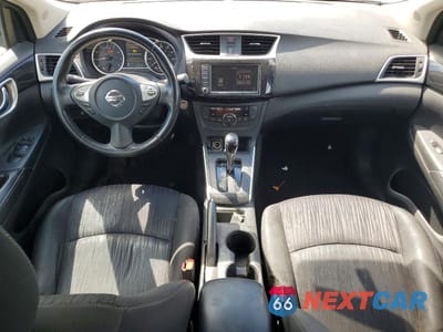 Zdjęcie 8 z 12 samochodu: 2019 NISSAN SENTRA SV VIN:3N1AB7AP9KY266048 - miniatura