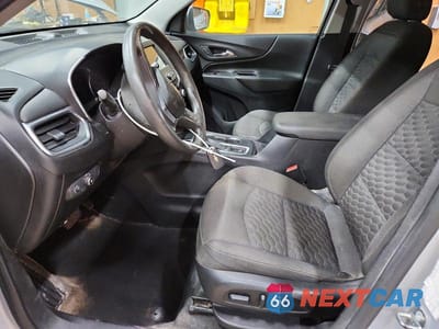 Zdjęcie 7 z 14 samochodu: 2019 CHEVROLET EQUINOX LT VIN:2GNAXUEV0K6115307 - miniatura