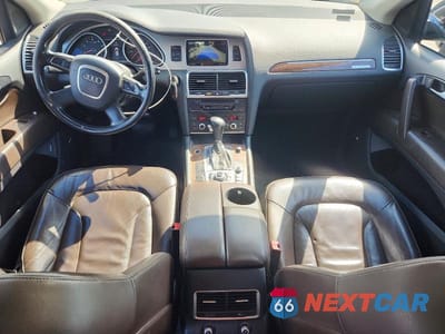 Zdjęcie 8 z 12 samochodu: 2011 AUDI Q7 PREMIUM PLUS VIN:WA1LGAFE5BD010000 - miniatura