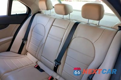 Zdjęcie 6 z 10 samochodu: 2018 MERCEDES-BENZ C 300 VIN:55SWF4JB5JU276403 - miniatura