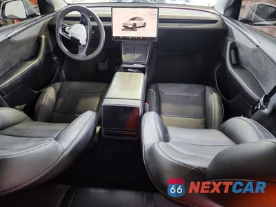 Zdjęcie 8 z 13 samochodu: 2026 TESLA MODEL Y VIN:7SAYGDEE2TA458851 - miniatura