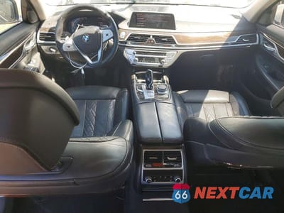 Zdjęcie 8 z 12 samochodu: 2020 BMW 740 I VIN:WBA7T2C08LCD87865 - miniatura