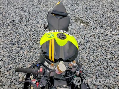 Piąte zdjęcie samochodu w środku: 2012 YAMAHA YZFR6 VIN:JYARJ16E8CA025879 - miniatura