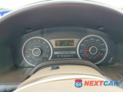 Zdjęcie 9 z 13 samochodu: 2005 FORD EXPEDITION EDDIE BAUER VIN:1FMFU175X5LA23986 - miniatura