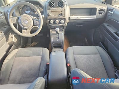 Zdjęcie 8 z 13 samochodu: 2014 JEEP COMPASS SPORT VIN:1C4NJCBA0ED508284 - miniatura