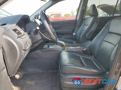 Zdjęcie 7 z 13 samochodu: 2019 HONDA PILOT TOURING VIN:5FNYF6H99KB089627 - miniatura