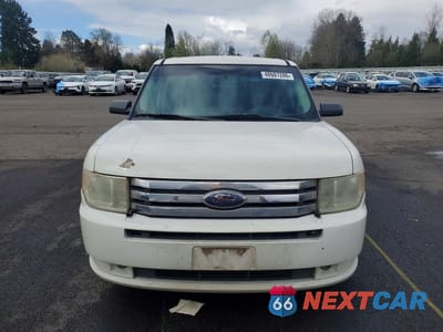 Piąte zdjęcie samochodu w środku: 2009 FORD FLEX SE VIN:2FMDK51C39BA89586 - miniatura
