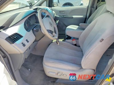 Zdjęcie 7 z 12 samochodu: 2011 TOYOTA SIENNA LE VIN:5TDKK3DC6BS164961 - miniatura